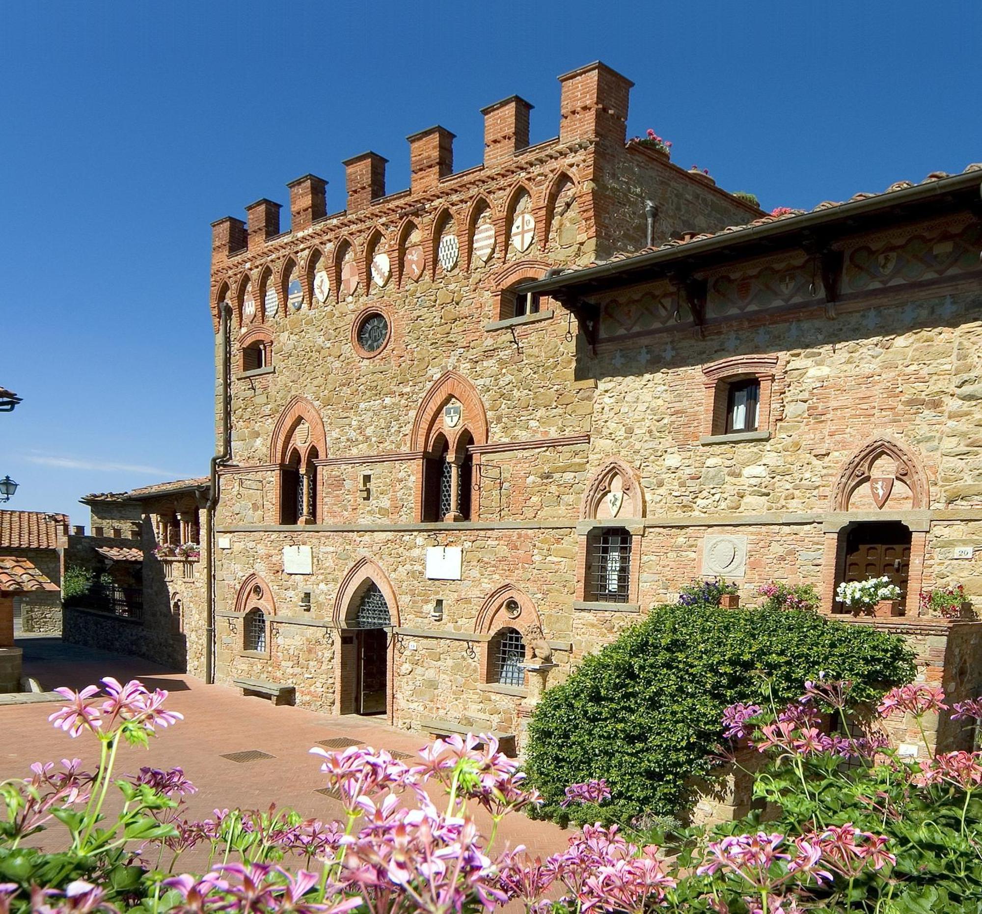 Castelletto Di Montebenichi Aparthotel Monte Benichi Exterior photo