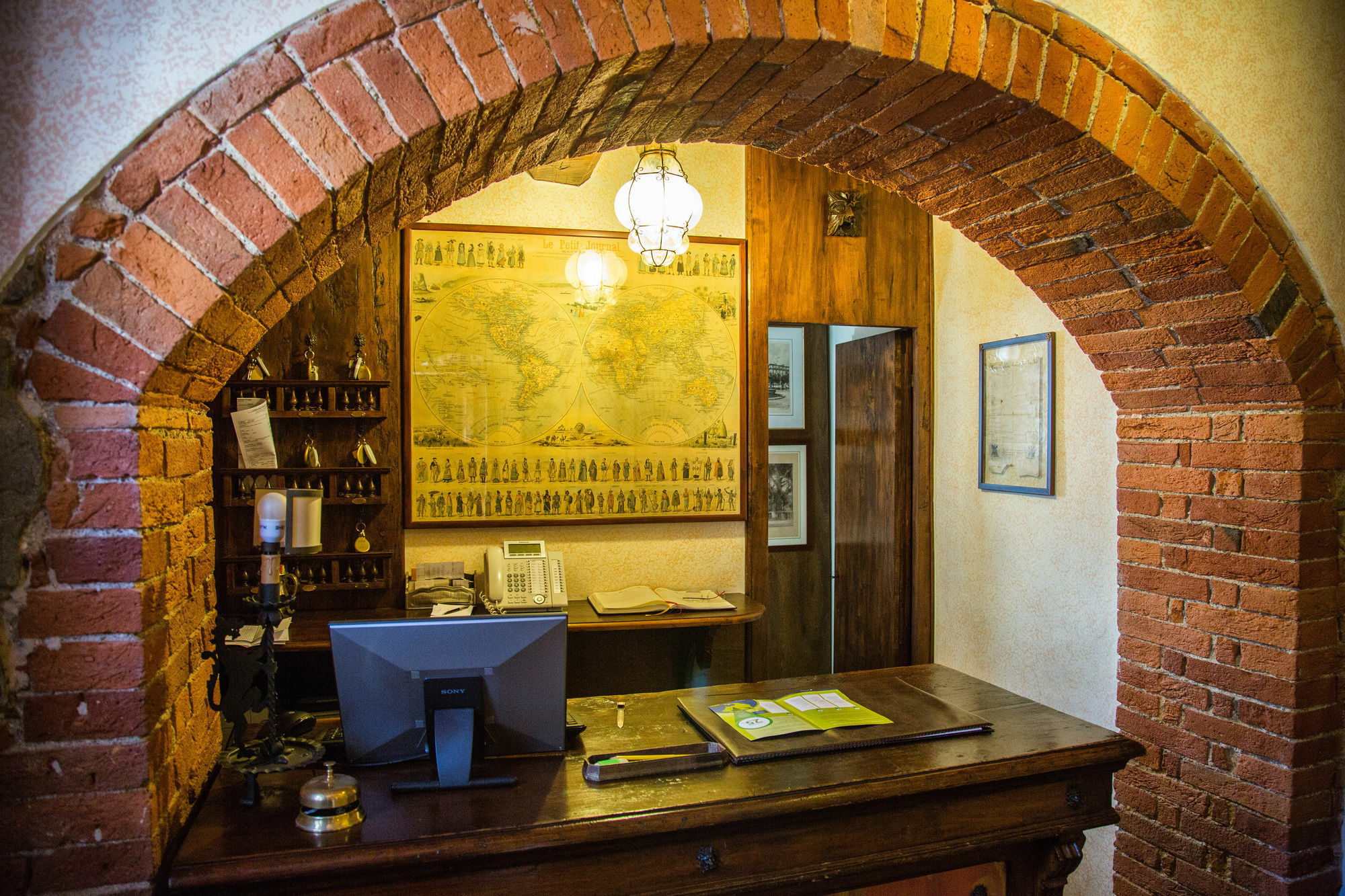 Castelletto Di Montebenichi Aparthotel Monte Benichi Exterior photo